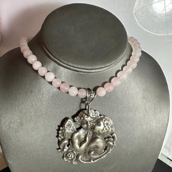 Cherub Rose Quartz Pendant Necklace Handmade Silver Repoussé Art Nouveau Gift - Picture 3 of 9